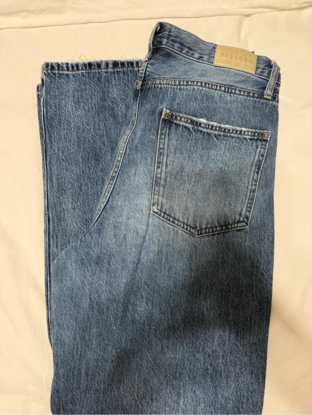 pistola Straight Leg Medium Blue Denim Jeans